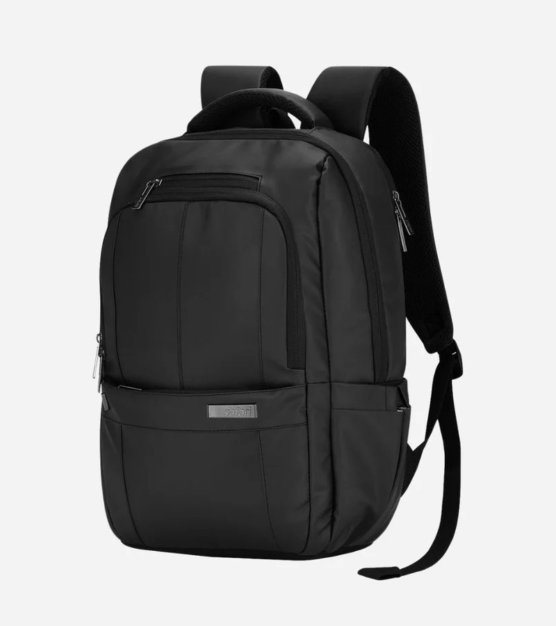 Safari Form Plus 3 32L Black Laptop Backpack with Easy Access Pockets